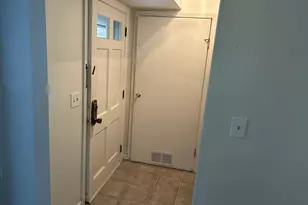 40 Halifax, Springfield, MA 01108 - Photo 5