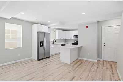 61 Parker St #1, Springfield, MA 01151 - Photo 1