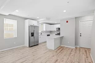 61 Parker St, Springfield, MA 01151 - Photo 1