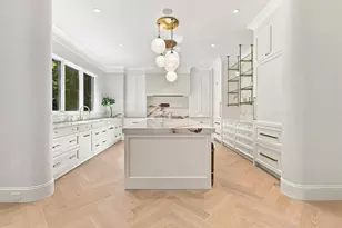63 Bigelow Rd, Newton, MA 02465 - Photo 5
