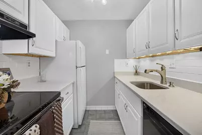 61 Wright #105, Stoneham, MA 02180 - Photo 25