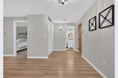 61 Wright #105, Stoneham, MA 02180 - Photo 19