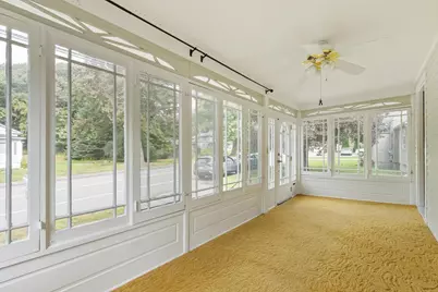 323 Pearl St, Gardner, MA 01440 - Photo 5