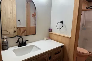 87 Bayberry Ln, Westfield, MA 01085 - Photo 5