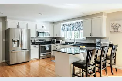 22 Pineswamp Rd, Ipswich, MA 01938 - Photo 5