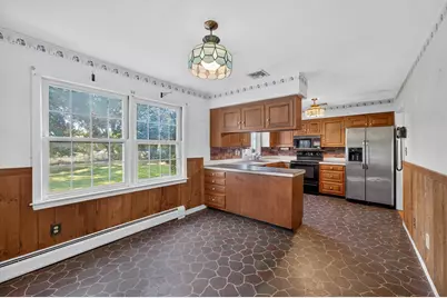 36 Beechwood Dr, Dartmouth, MA 02748 - Photo 21
