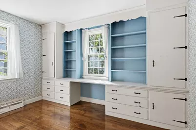 148 Falmouth Rd, West Springfield, MA 01089 - Photo 5