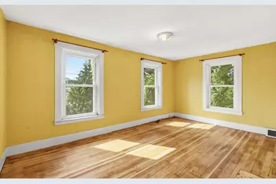 33 Park St, Ayer, MA 01432 - Photo 17