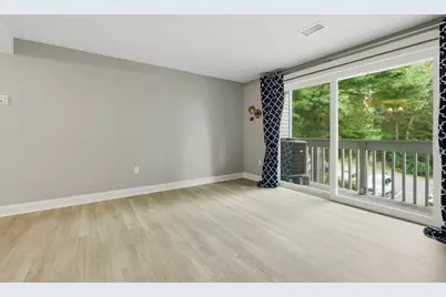 405 Franklin Crossing Road #405, Franklin, MA 02038 - Photo 7