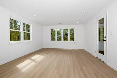 33 Cheryl Ln, Holliston, MA 01746 - Photo 17