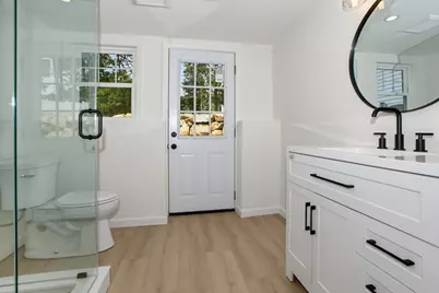 33 Cheryl Ln, Holliston, MA 01746 - Photo 11