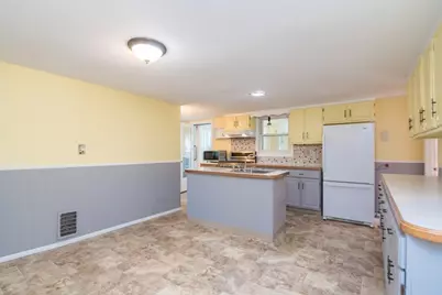 59 North St, Northampton, MA 01060 - Photo 15