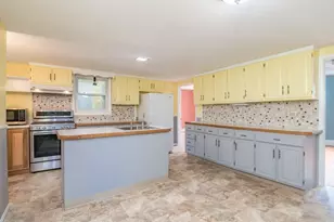 59 North St, Northampton, MA 01060 - Photo 13