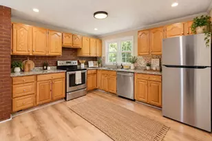 122 Elsie Rd, Brockton, MA 02302 - Photo 3