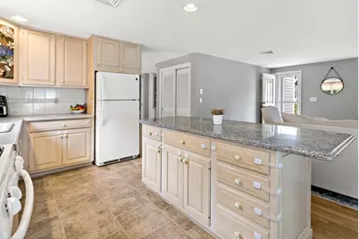 348 Prince Hinckley Road, Barnstable, MA 02632 - Photo 5