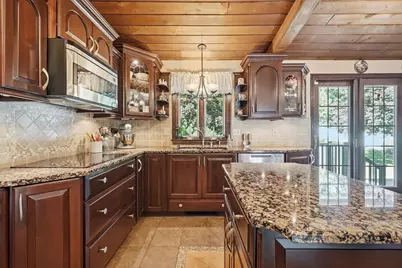 105 Higher Brook Dr, Ludlow, MA 01056 - Photo 9