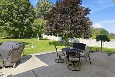 105 Higher Brook Dr, Ludlow, MA 01056 - Photo 35