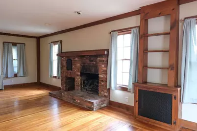 103 Farnsworth St, Springfield, MA 01107 - Photo 7