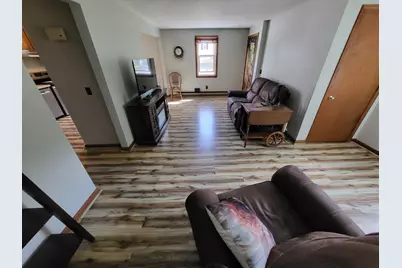 457 Charlton St, Southbridge, MA 01550 - Photo 13