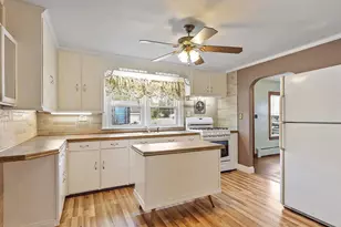 173 10th St, Leominster, MA 01453 - Photo 9