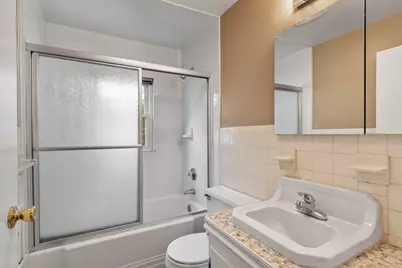 173 Tenth St, Leominster, MA 01453 - Photo 17