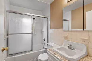 173 10th St, Leominster, MA 01453 - Photo 17