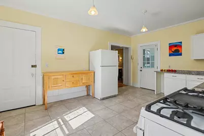 33 Highland Avenue, Haverhill, MA 01830 - Photo 11