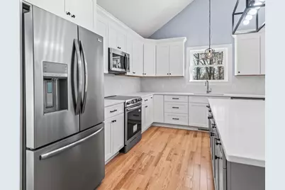 271A Harrington Way, Worcester, MA 01604 - Photo 17