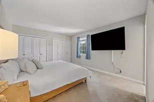 202 Windsor Dr, Framingham, MA 01701 - Photo 17