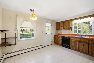 35 Forest Street, Stoneham, MA 02180 - Photo 31