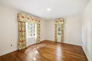35 Forest St, Stoneham, MA 02180 - Photo 19