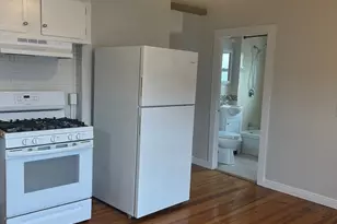 23 Roundy St, Beverly, MA 01915 - Photo 1