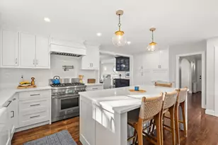 31 Sevinor Rd, Marblehead, MA 01945 - Photo 13