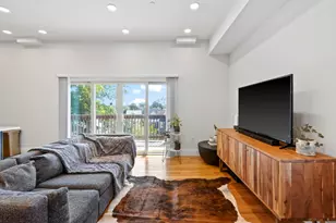81 Homes Ave, Boston, MA 02122 - Photo 5