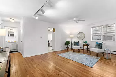 26 Summer St #5, Marblehead, MA 01945 - Photo 7