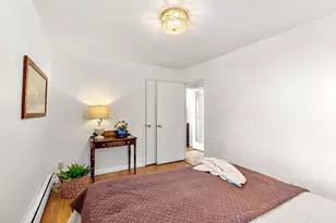 26 Summer St, Marblehead, MA 01945 - Photo 17