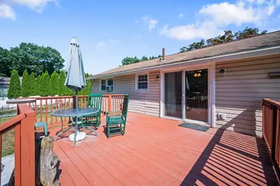 23 Pearson St, Chelmsford, MA 01824 - Photo 5