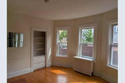 14 Glenwood Ave #2, Cambridge, MA 02139 - Photo 5