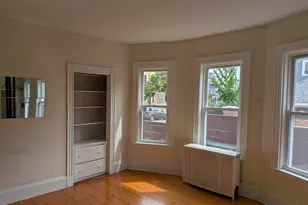14 Glenwood Ave, Cambridge, MA 02139 - Photo 5