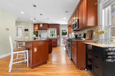 15 Maple Valley Rd, Lynn, MA 01904 - Photo 9