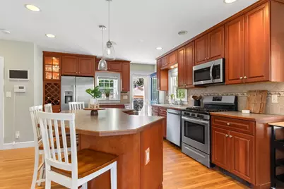 15 Maple Valley Rd, Lynn, MA 01904 - Photo 11