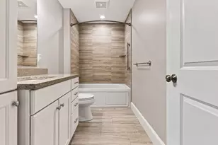 12 Grove St, Waltham, MA 02453 - Photo 19
