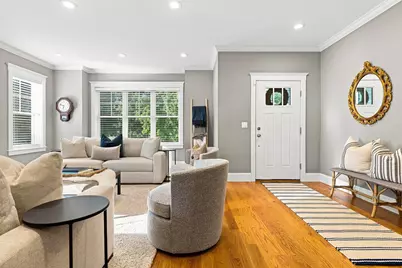 12 Grove St #2, Waltham, MA 02453 - Photo 5