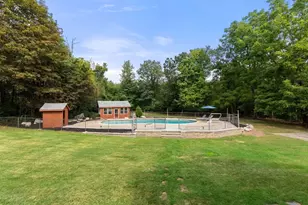444 Clapboardtree St, Westwood, MA 02090 - Photo 3