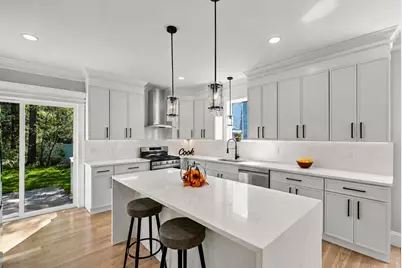 91 High, Upton, MA 01568 - Photo 3