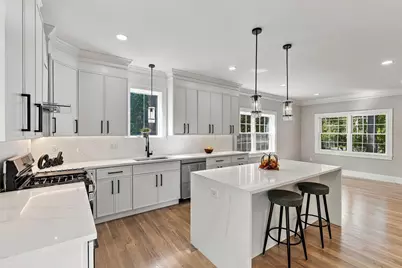 91 High, Upton, MA 01568 - Photo 9