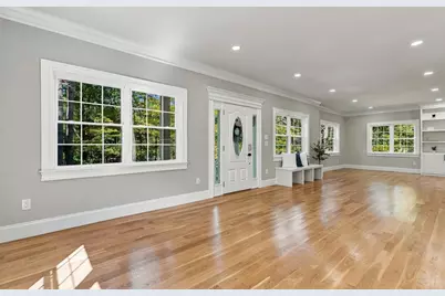 91 High, Upton, MA 01568 - Photo 21