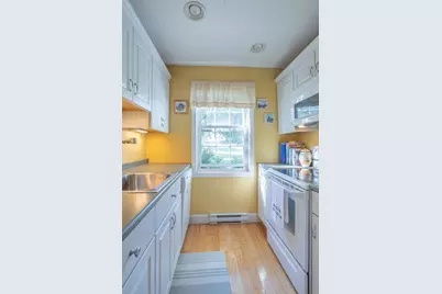 72 E Water St #72, North Andover, MA 01845 - Photo 9