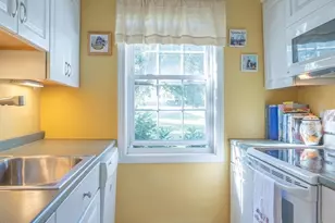 72 E Water St, North Andover, MA 01845 - Photo 9