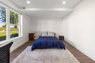 7 E Dexter Ave, Woburn, MA 01801 - Photo 25